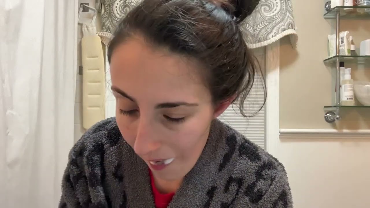 Brush your teeth with me