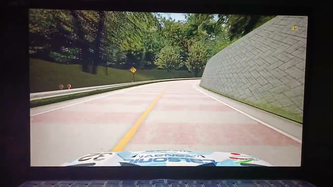 World Record on a Dell Inspiron - 01:24:748 Touge Reverse (Assoluto Racing)