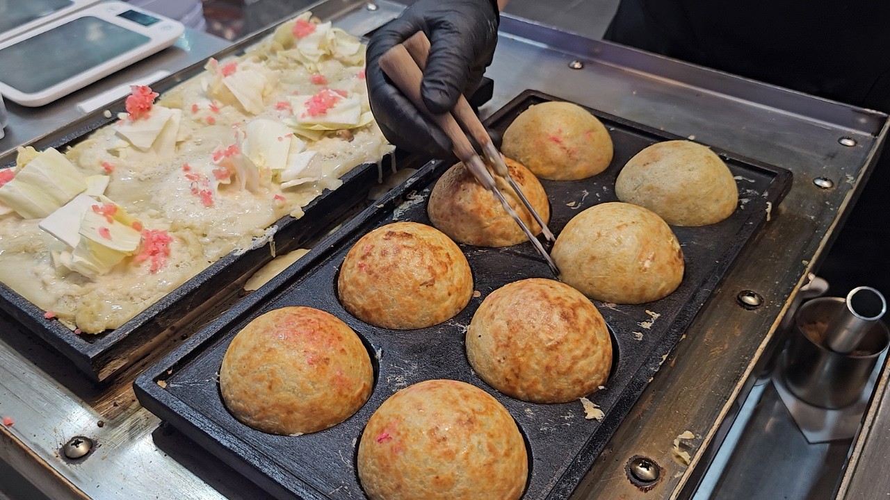 주먹만한 크기에 재료가 듬뿍 들어가는 대왕 타코야끼 제작 과정 / Amazing process of making giant king sized takoyaki