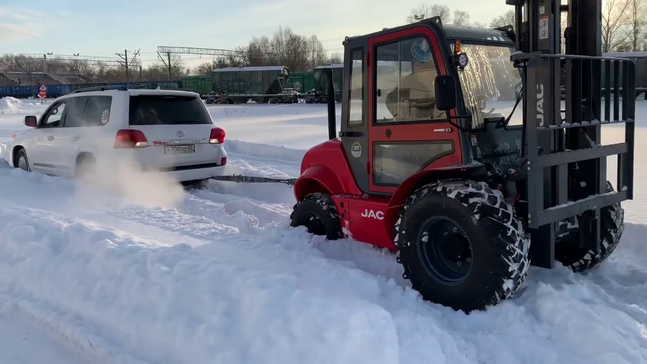 JACи снега не боятся  CPCD 35 Off Road  Погрузчик вездеход  Вездеходный погрузчик  Полноприводный
