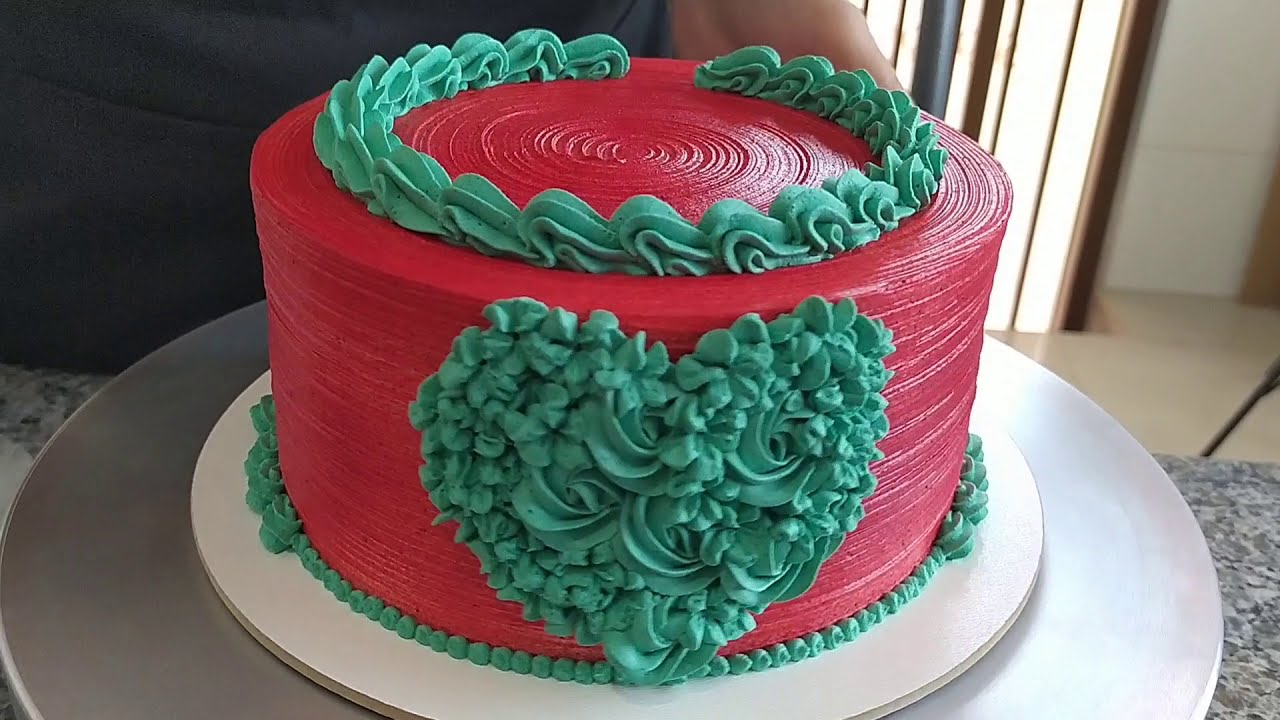 Duas dicas incríveis para usar o pó para decoração / Bolo vermelho e verde / Lu Bugati