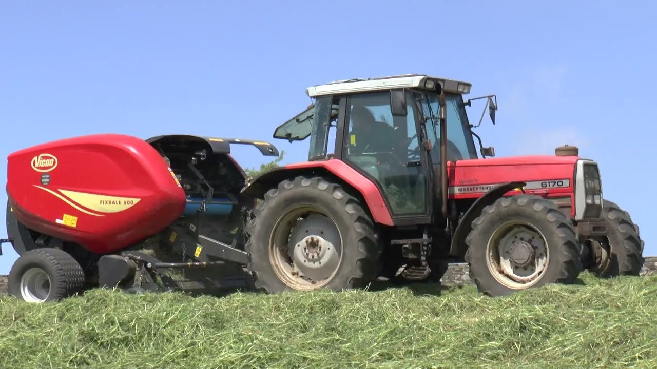 Very loud Massey 6170 Big baling with Vicon Baler 25th May 2023