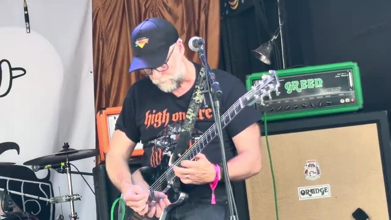 Mr. Plow Live at Ripplefest - Louder Than Larry - 9/19/2025 - Austin, TX - Far Out Lounge