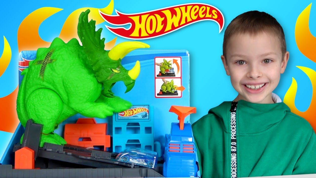 Starcie z Triceratopsem!   Hot Wheels City Nowość po polsku adam tv