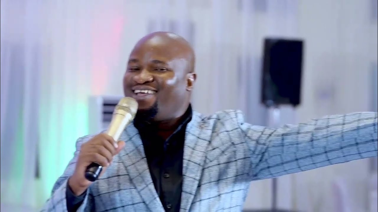wakuitwa mc mtama anajua Sana