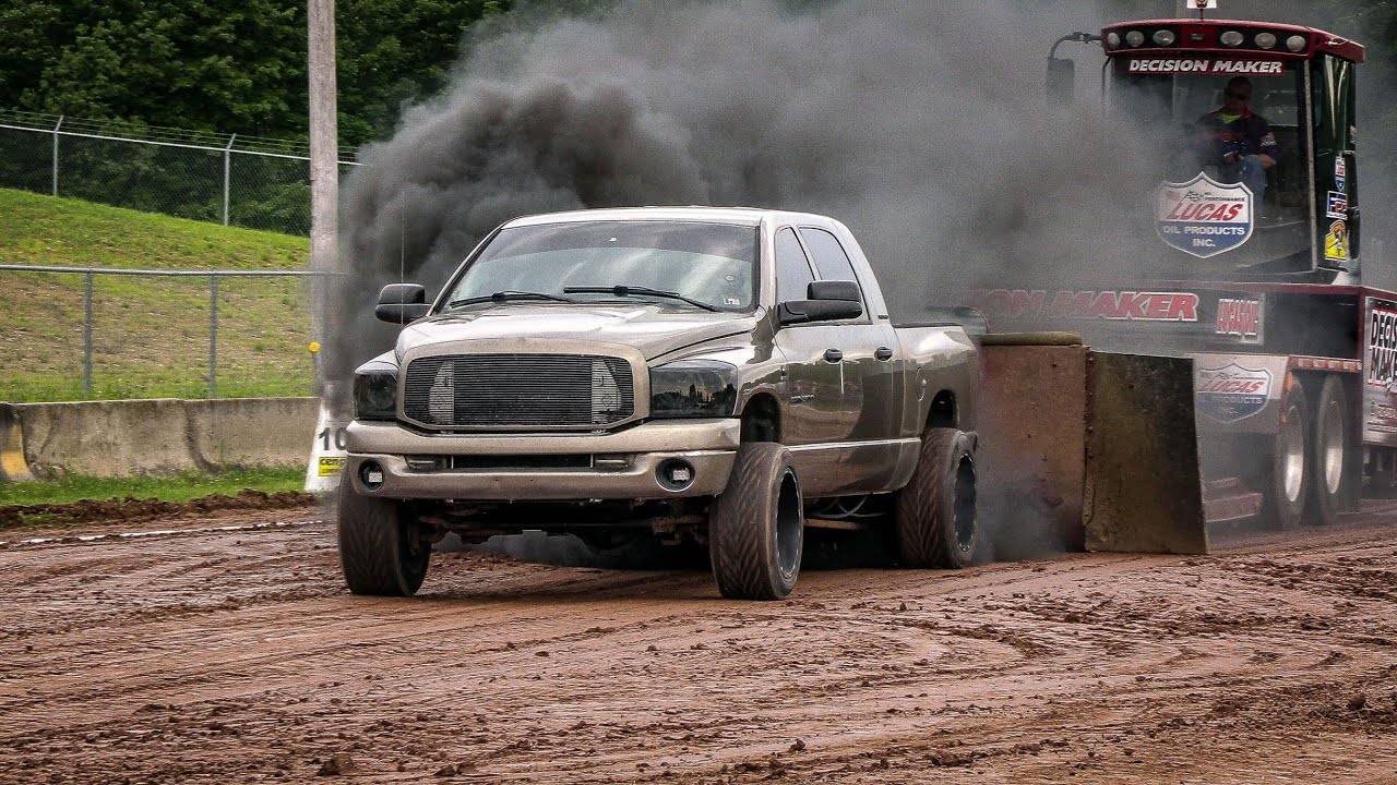 Triple Crown Diesel Trucks at the Cookport Power Pulls