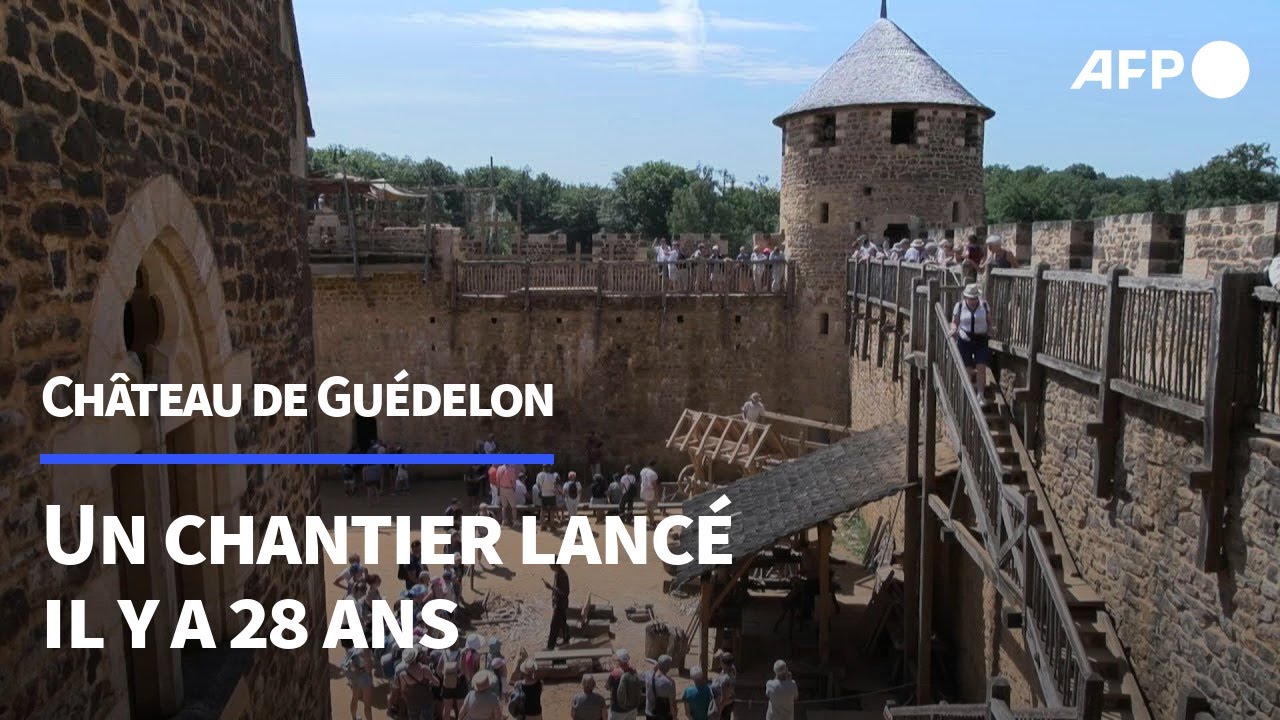 Le château fort de Guédelon, un chantier à remonter le temps | AFP