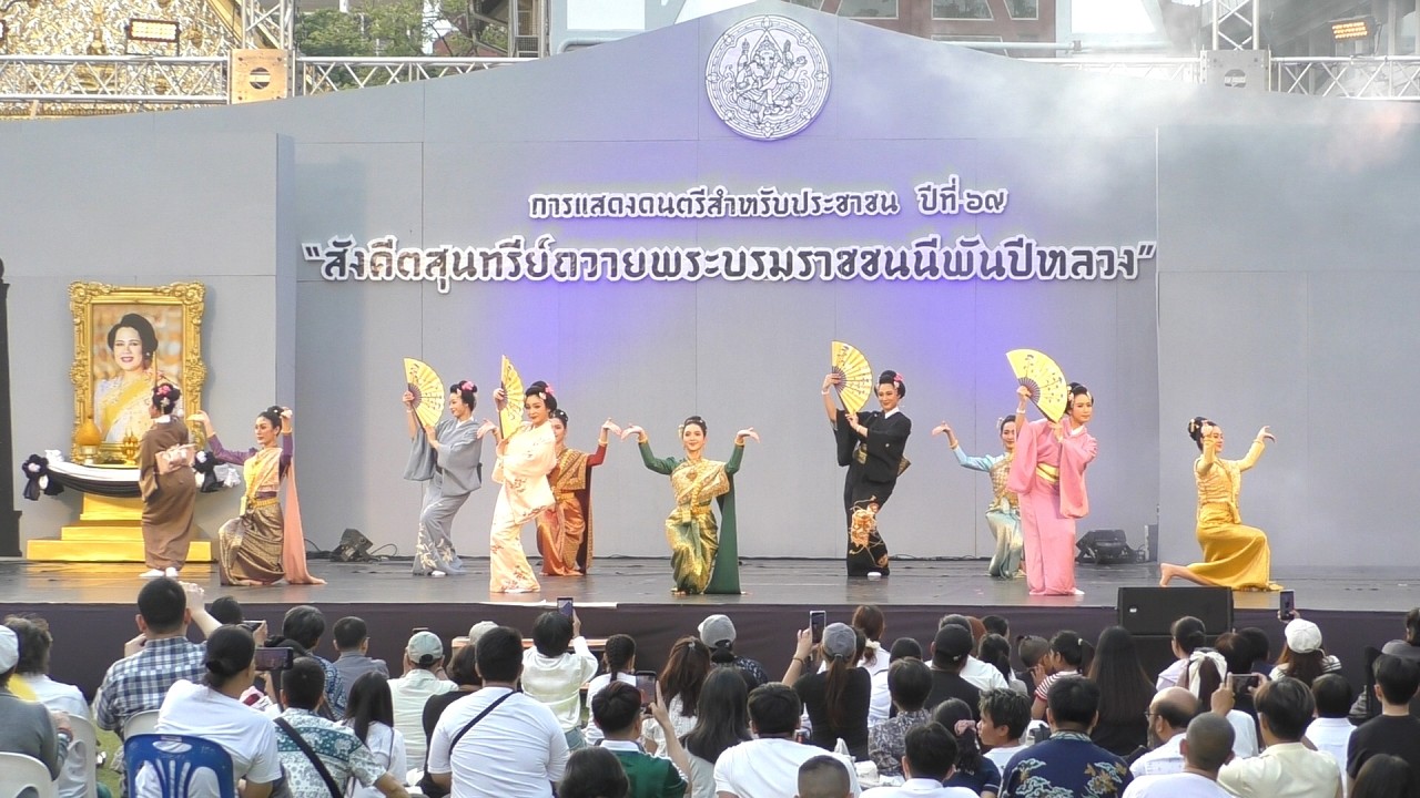 ระบำบานไม้ประดับมุก สุขศรีญี่ปุ่น - ไทย