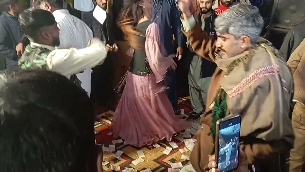 Pakistani new mujra