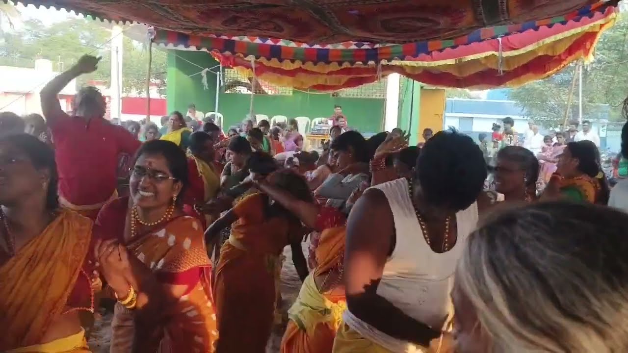 மாசி அமாவாசையில் பார்க்க வேண்டிய அங்காளம்மன் கதை ஊரே சாமியாடும் காட்சி  பம்பைசெந்தில் 
