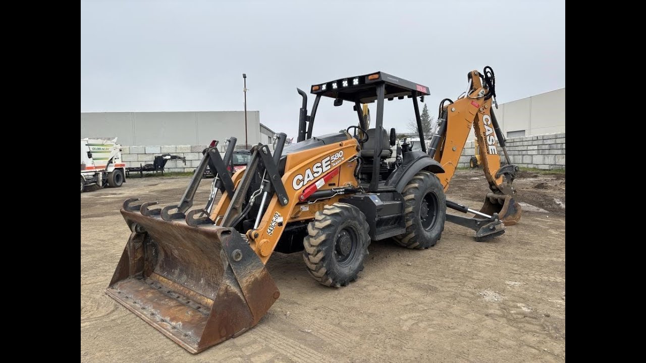 2018 Case 580SN Loader Backhoe