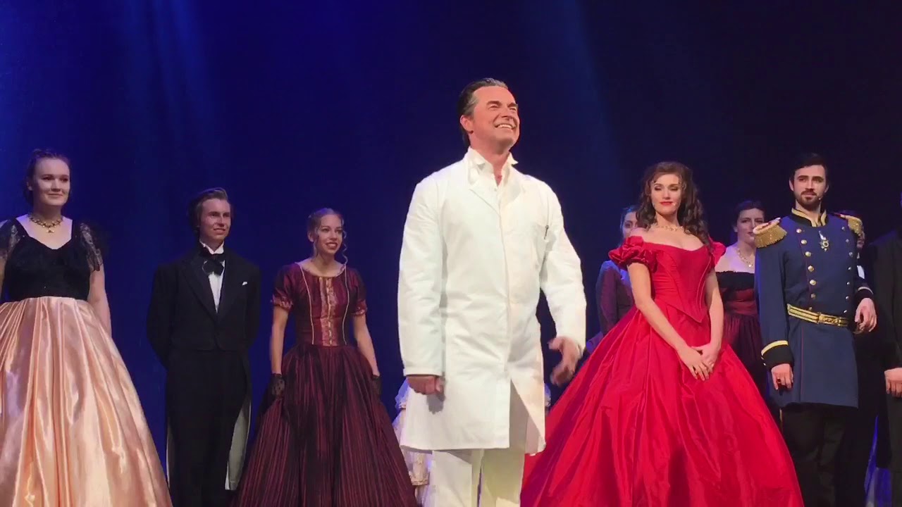 ludwig2 Musical curtain call  11.Aug.2017-Oedo Kuipers