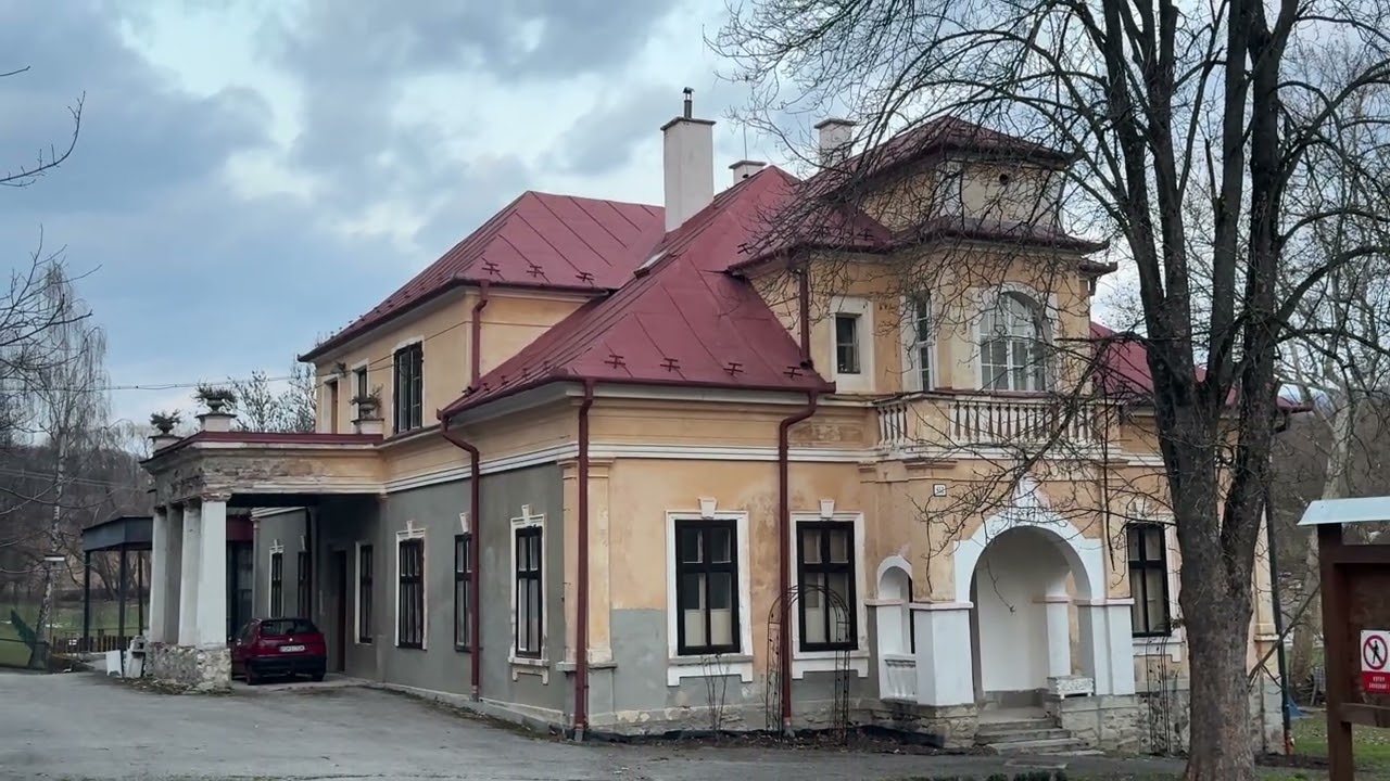 Látkovce kaštieľ