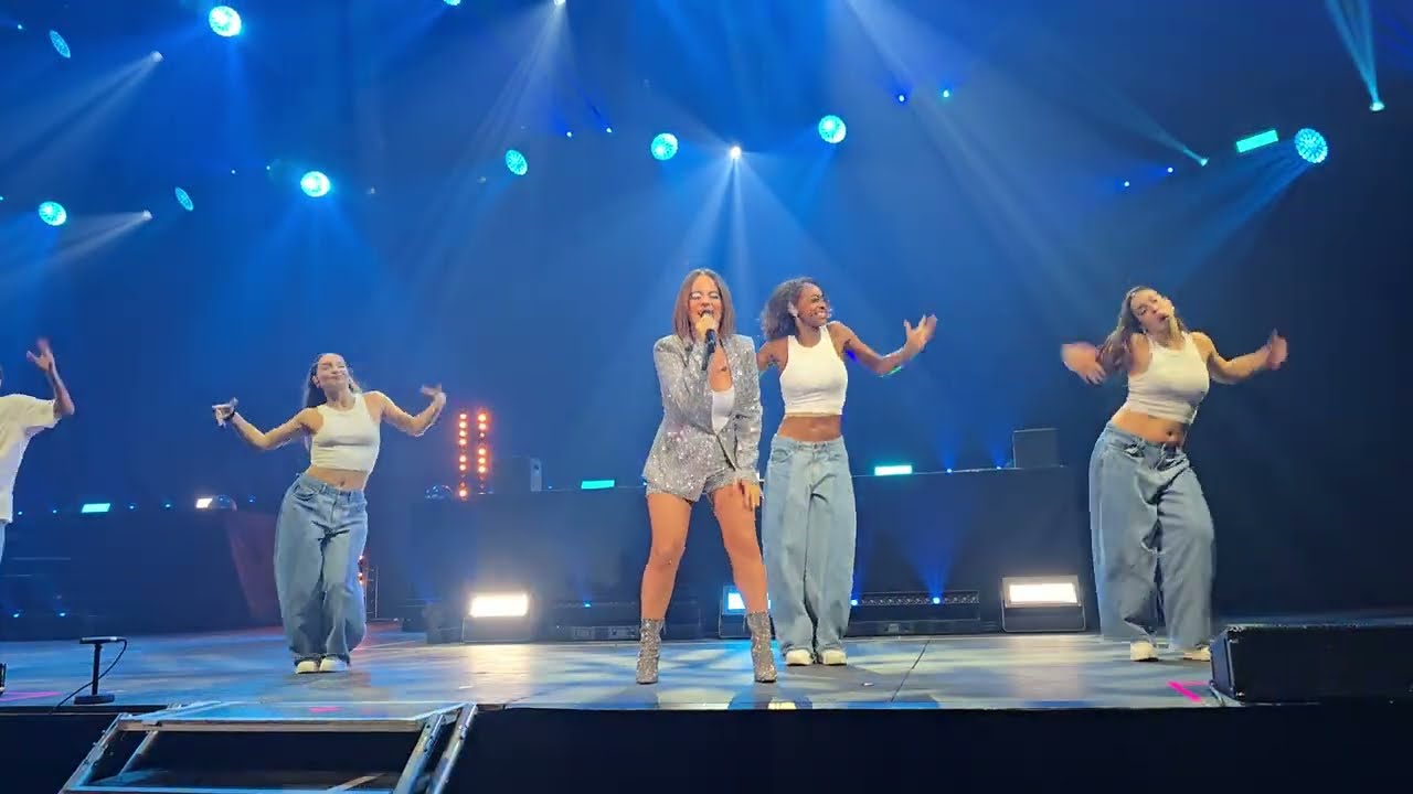 Alizée - J'en ai marre ! & Moi... Lolita - I Gotta Feeling in Strasbourg France 2024 September 20