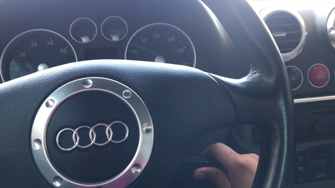 Процедура сброса настроек окна Audi TT (после повторного подключения аккумулятора)