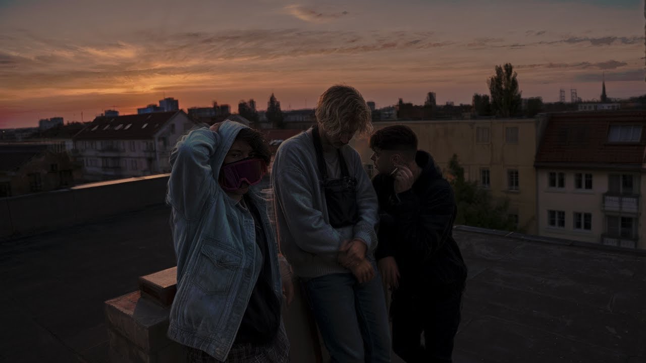 Cubbie x Laer Xirtam x Lyran Dasz - ÜBER DEN DÄCHERN VON BERLIN