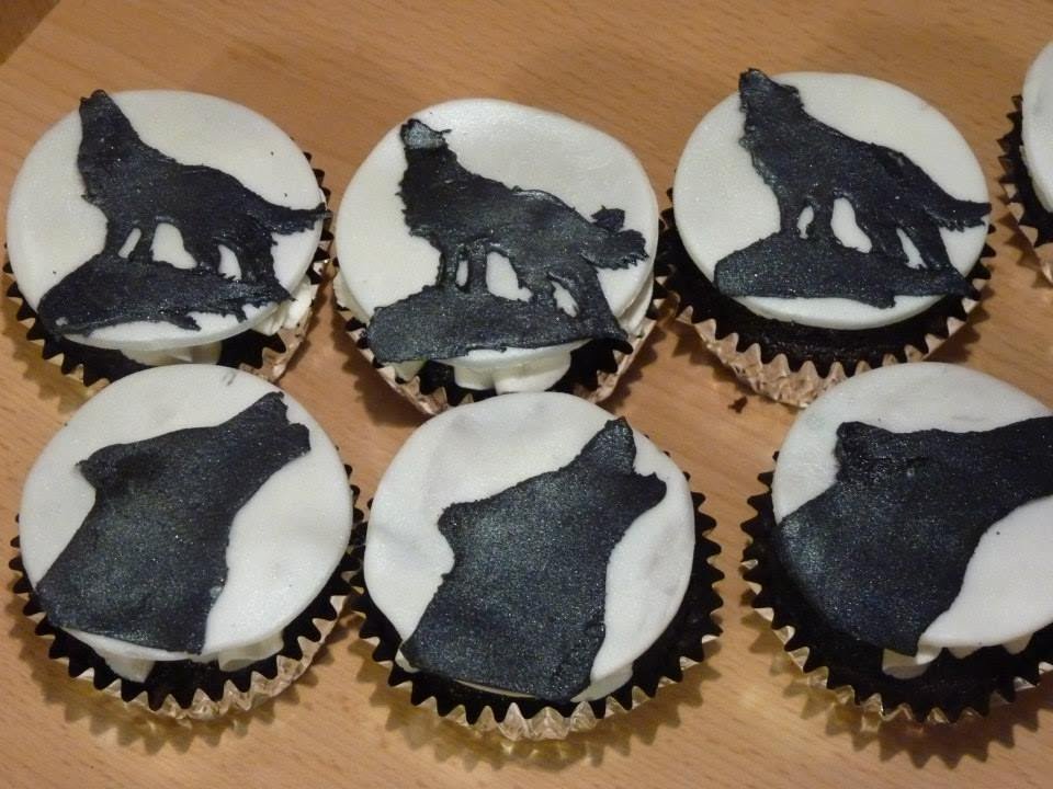 Wolf Cupcake Toppers- Di's Sweet Treats
