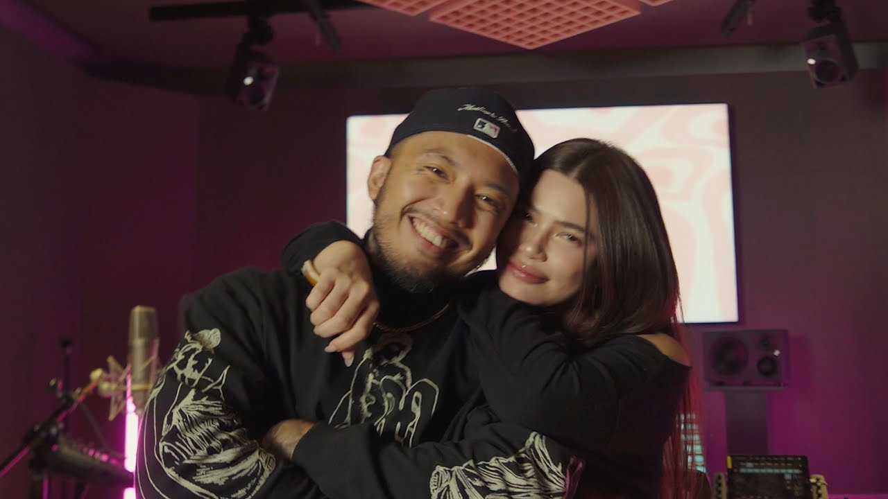 RUSSELL! & Denise Laurel - CRAZY4U [Studio Video]