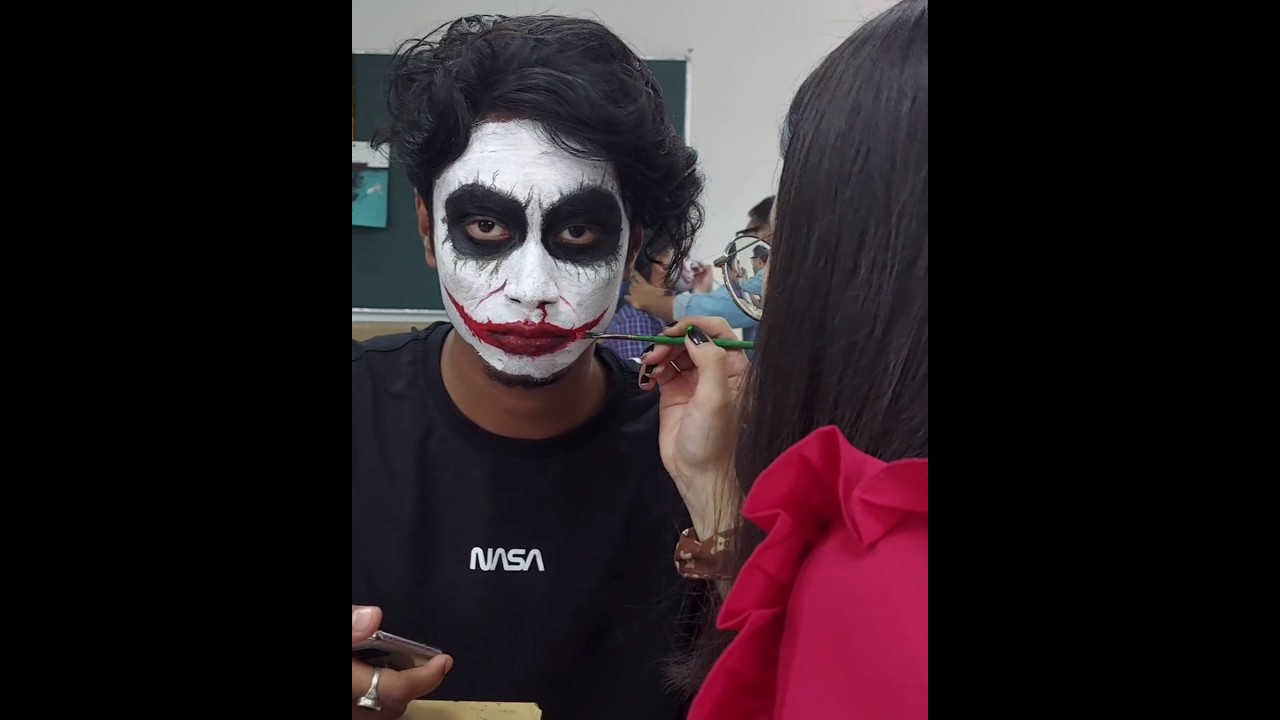 Joker face painting 🖌️🤡 #artwork #artist #face #painting #shorts #viral #youtubeshorts
