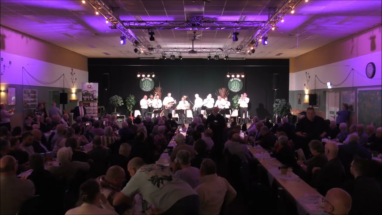 00 - DIE 12 MÄHRISCHEN am Sonntag 2. November 2025 in  NL - 6909 Babberich im Kulturhus De Borg