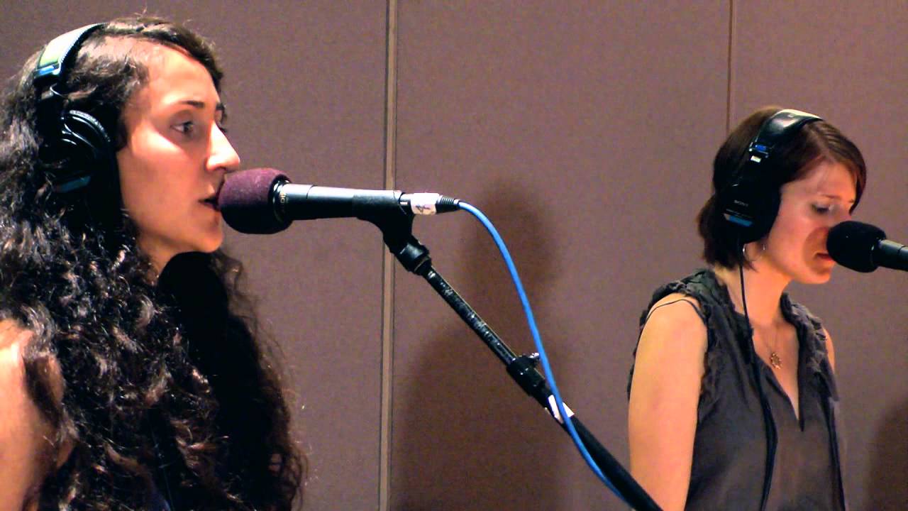 Iron & Wine - He Lays In The Reins