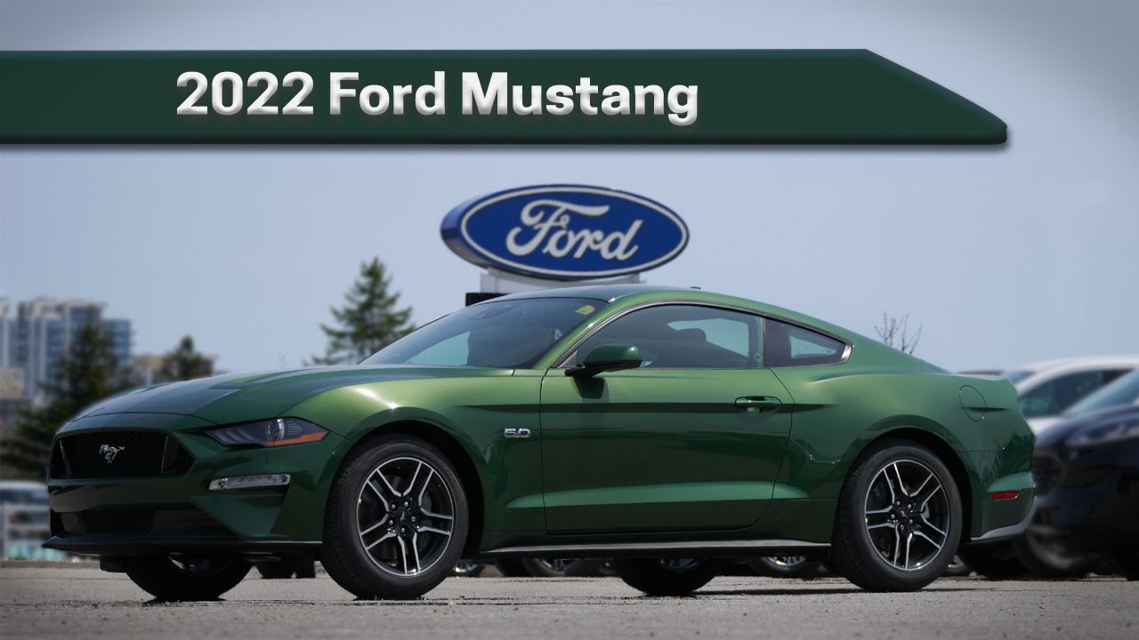 Eruption Green in the 2022 Mustang looks pretty sharp