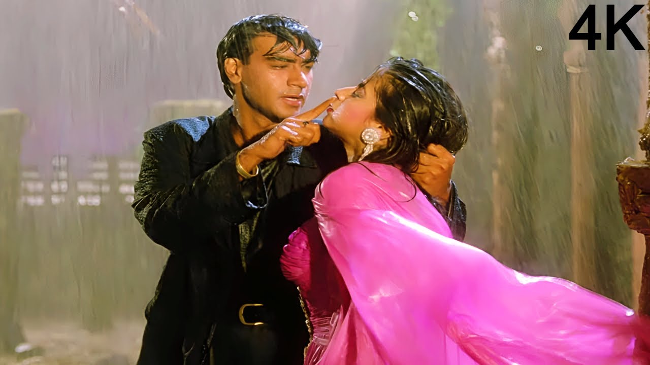 Lata Mangeshkar - Kumar Sanu Hit Song - क्या खता हैं मेरी क्यों रुलाते हो तुम 4K | Ajay Devgn