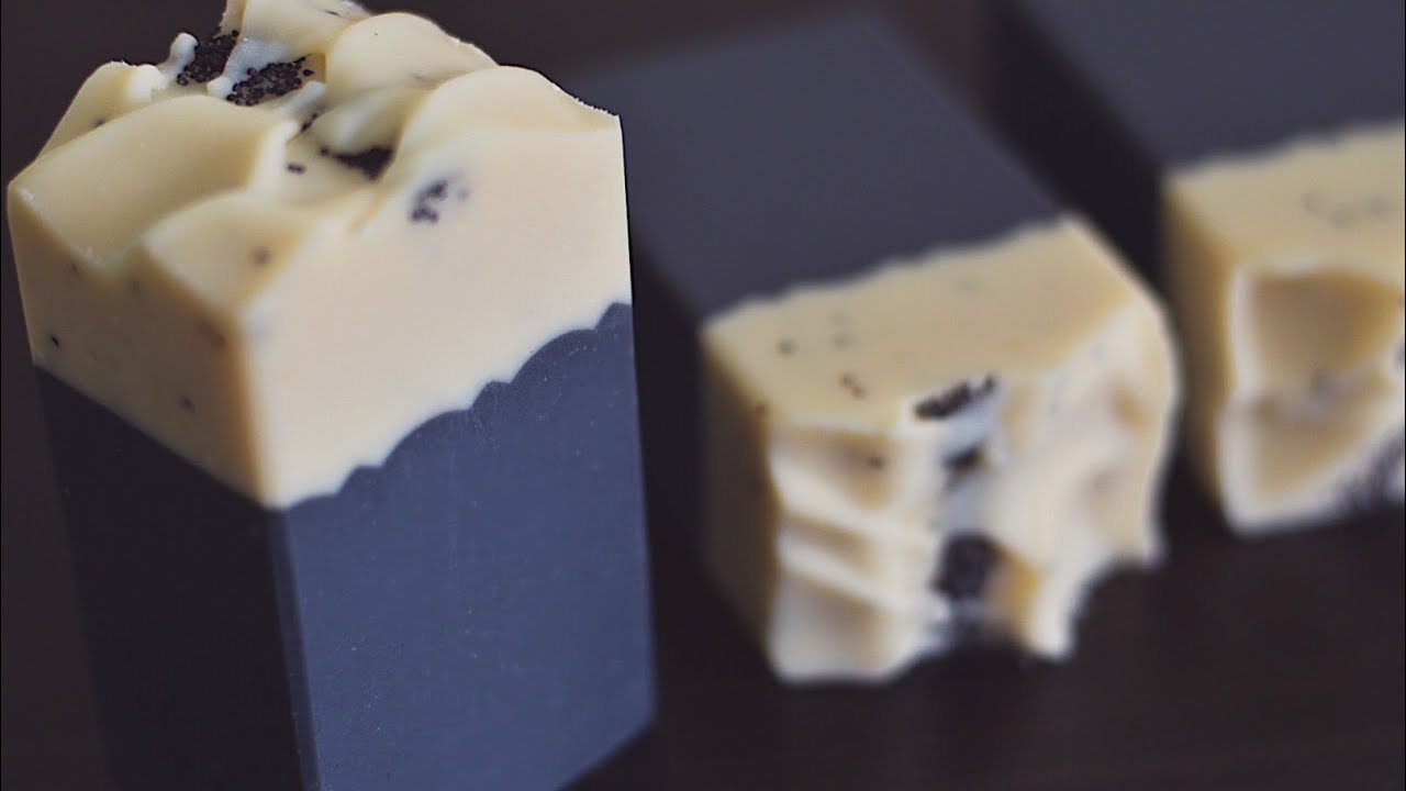 Tea Tree & Peppermint Essential Oil Cold Process Soap Making | Heat Transfer Method