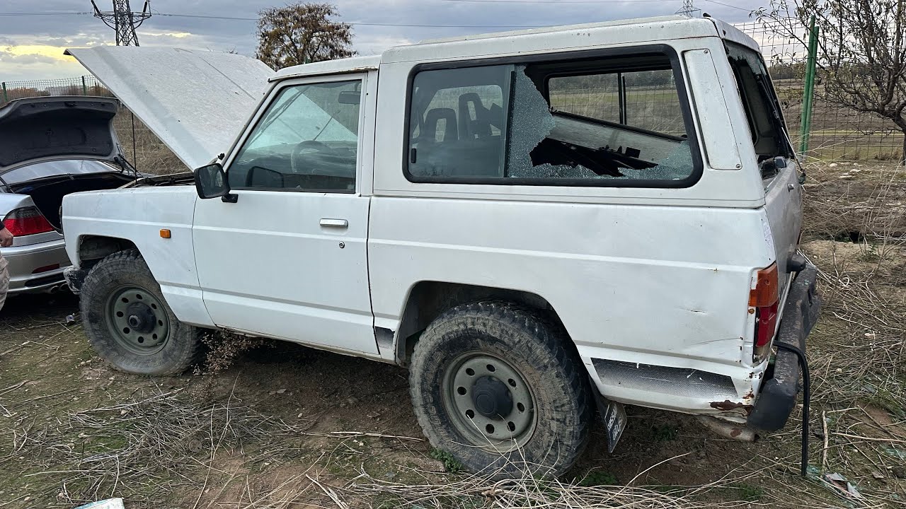 Rescato un Nissan Patrol  para restaurarlo/ Abandoned Nissan Patrol, beginning of its restoration