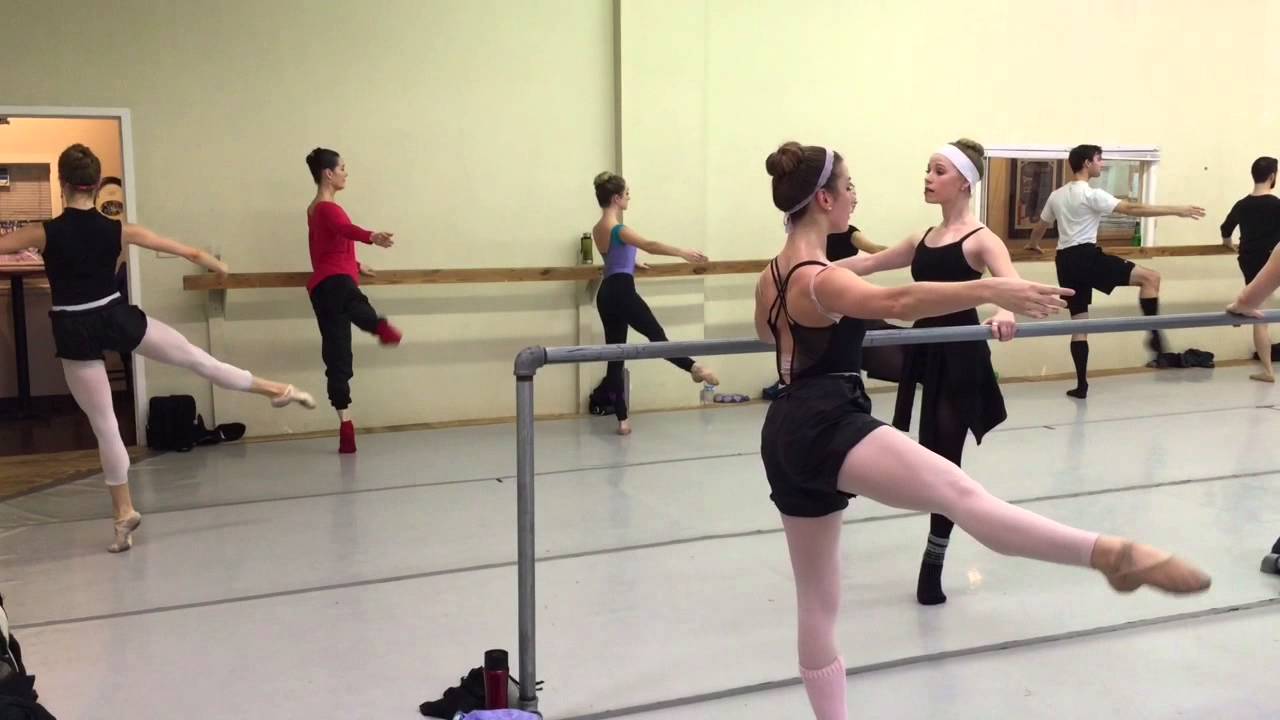 Ballet Mag! Company Class - Battement Fondu