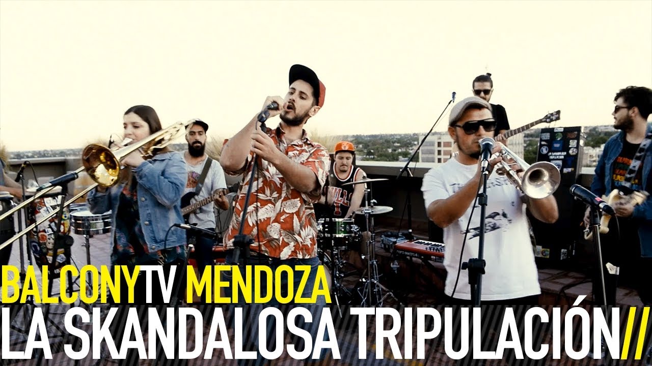 LA SKANDALOSA TRIPULACI&Oacute;N - VENTANITAS (BalconyTV)
