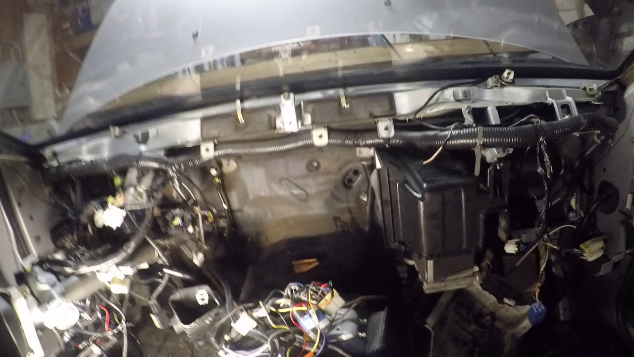 Z32 Heater core removal