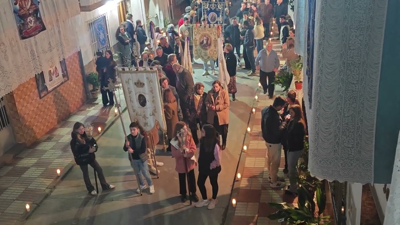 Procesión de recepción  de la Virgen de la Cabeza, Peregrina, por la calle Canovas