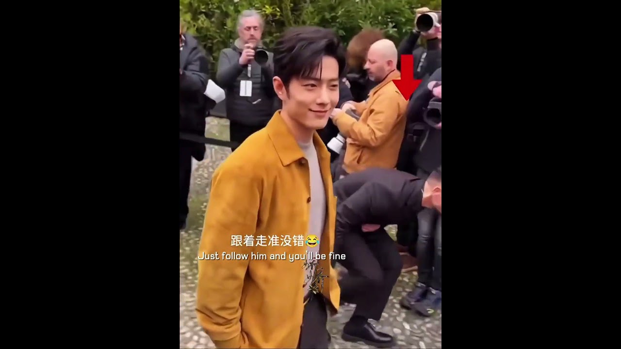 Nothing gets between Xiao Zhan and the camera 😄 | TOD'S 2026 Fall/Winter fashion show