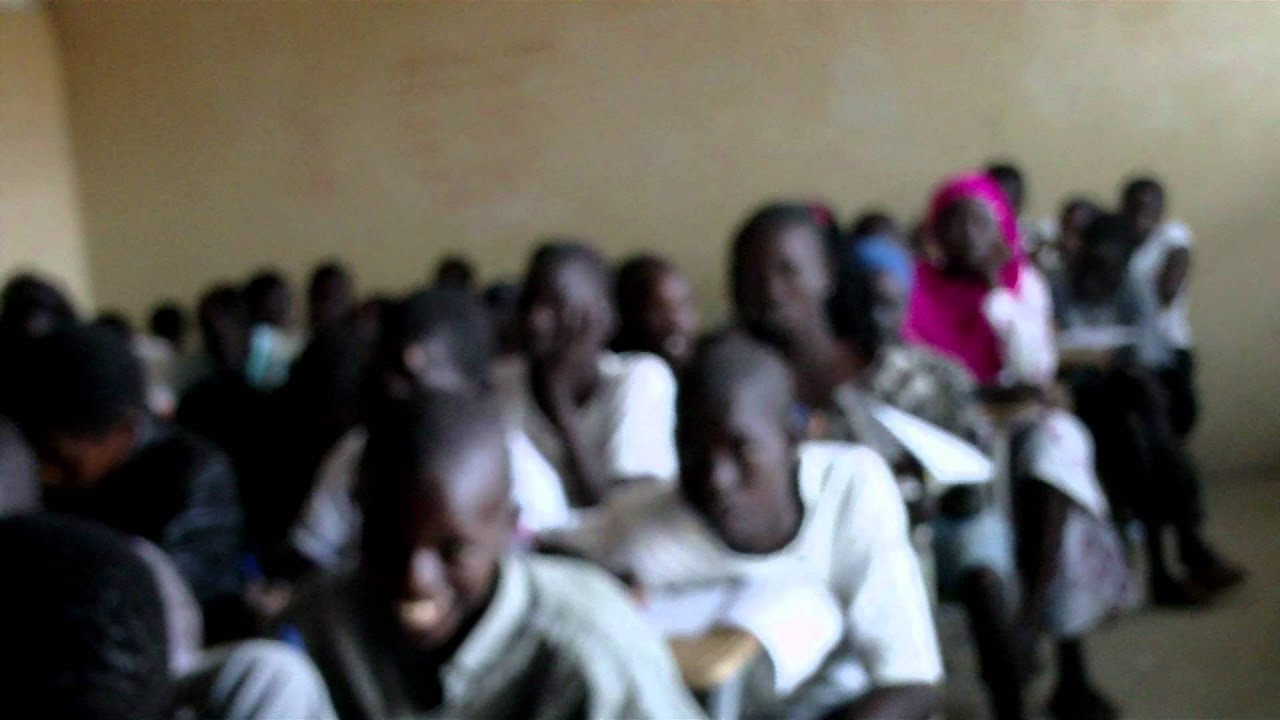 CLASSE DE SIXIEME COLLEGE A BARGNYSENEGAL