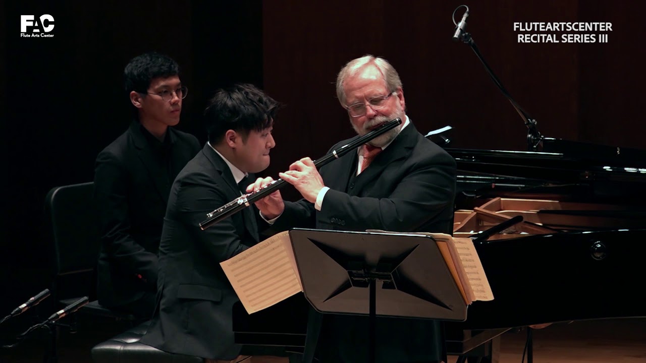 Andreas Blau plays Adler Ole Guapa Tango (Arie Maasland)