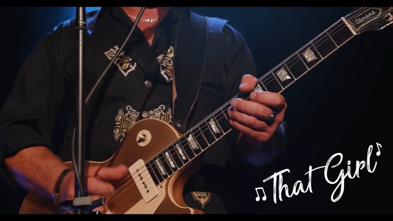 Doc Lou & The Roosters - That Girl (live)