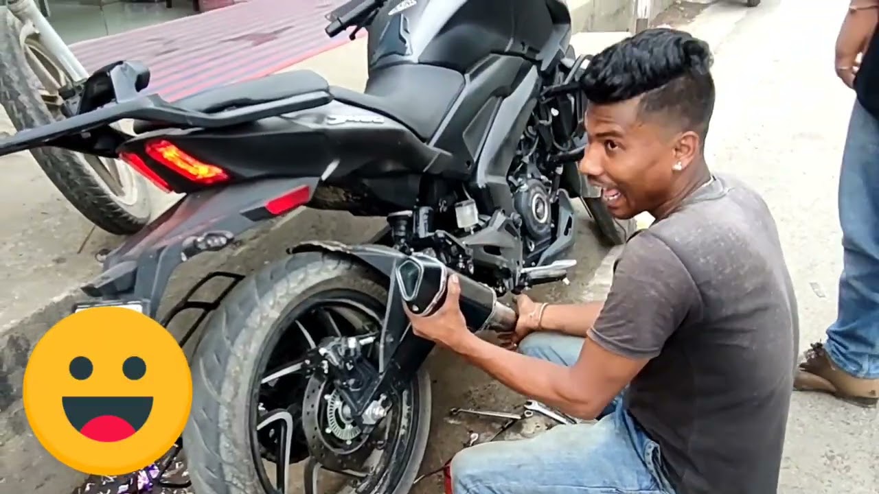 2022 Dominar 400 Akrapovic Sound