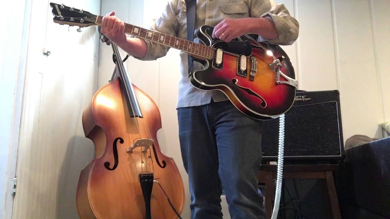 Univox Custom Supreme Hollowbody Guitar Vintage Japan