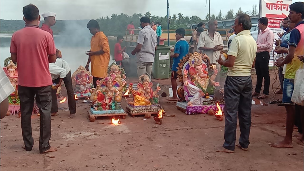 कोकणातील गणपती विसर्जन | Ganpati visarjan in kokan | 2021 #kokan #ganpati #visarjan 😭😢😭😭