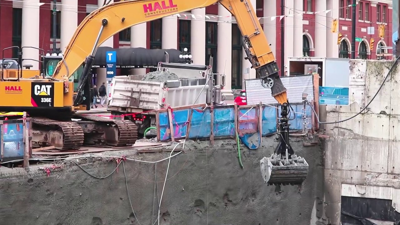 Cat336E Telescopic Excavator -