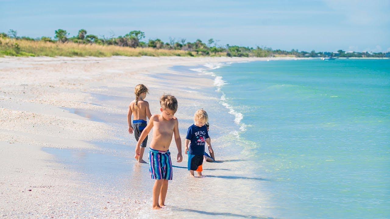 Exploring Fort Myers Florida with Kids