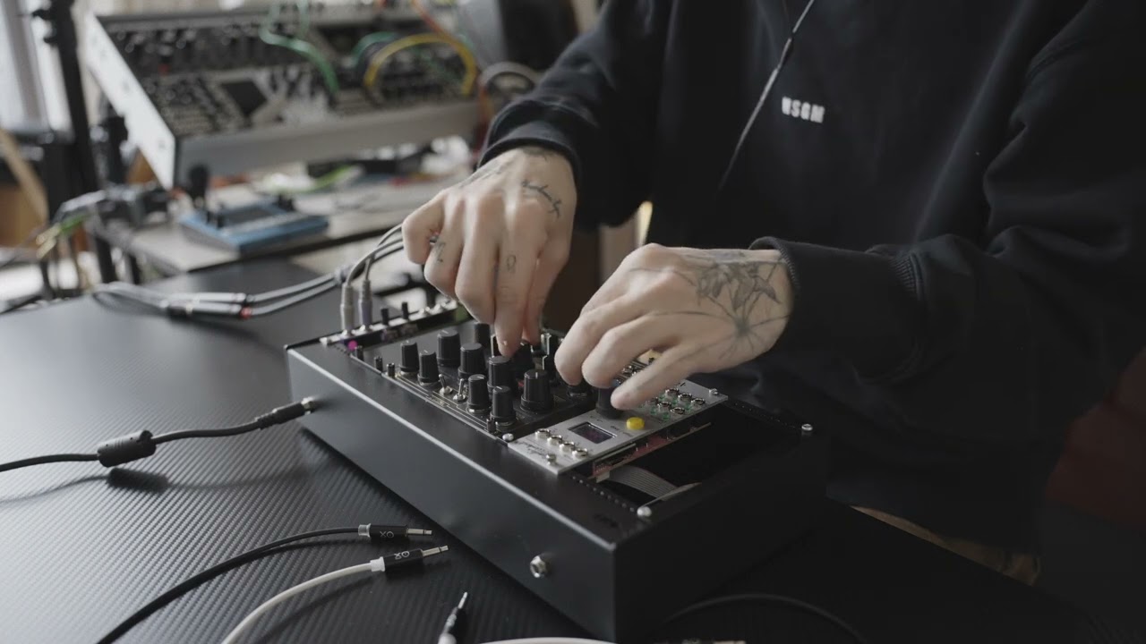 Improvised Sessions III - Vhikk X Module, First Touch