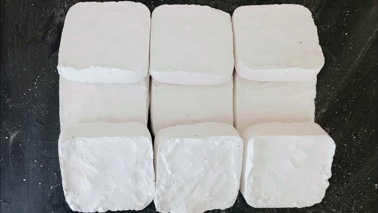 Crispy chalk crushing asmr/dyed gym chalk ASMR today/stress relief ASMR gym chalk/homemade chalk 