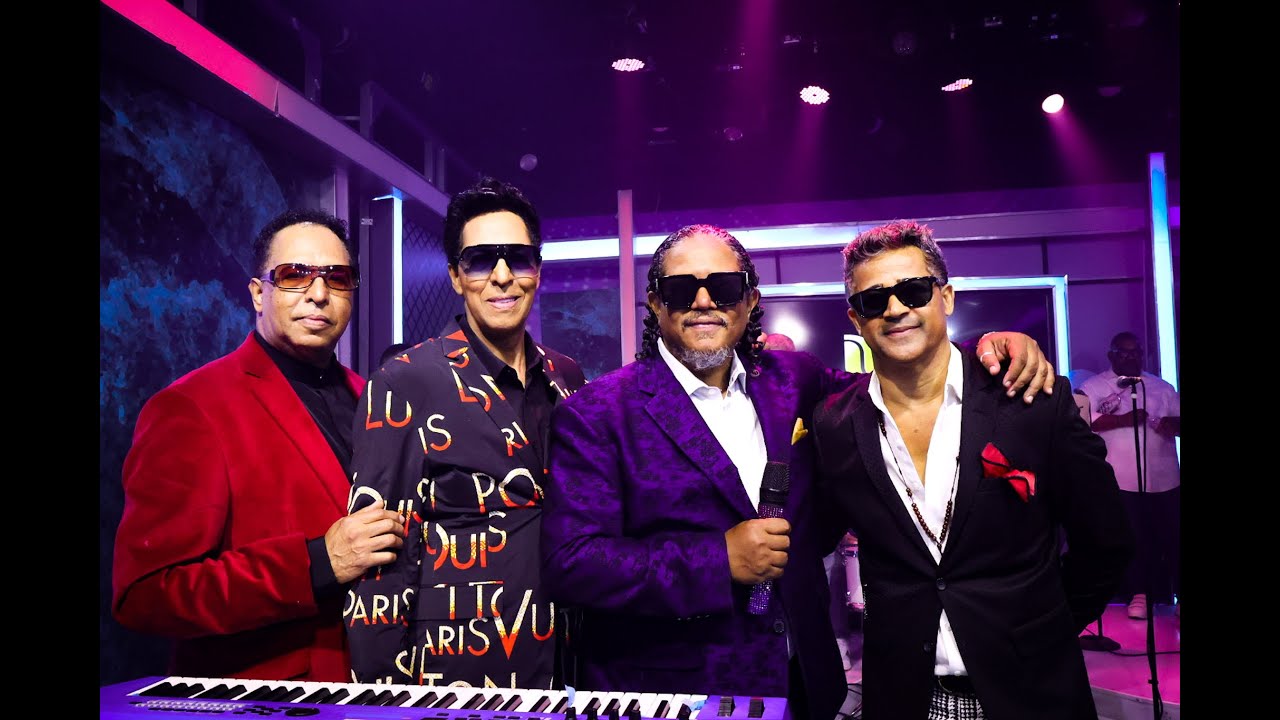 BONNY CEPEDA & RICHIE CEPEDA - CARLOS DAVID (EN VIVO) BEBETO TV