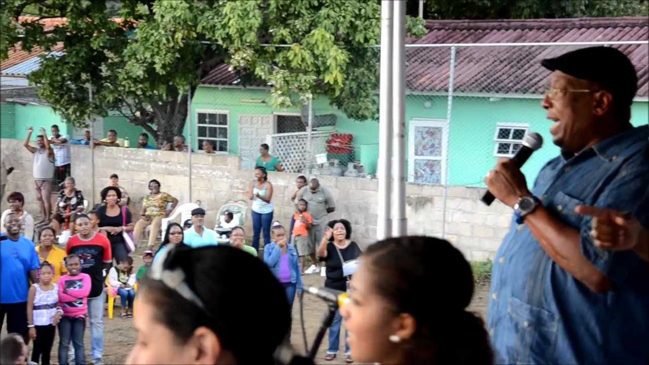Juano Coco i E Simia Resusita den Mari Pampoen.wmv