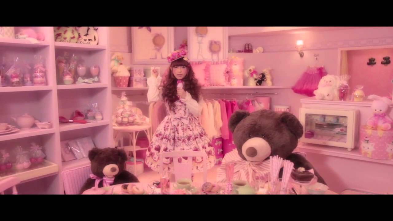 マエパツヒメカ／Lolitina