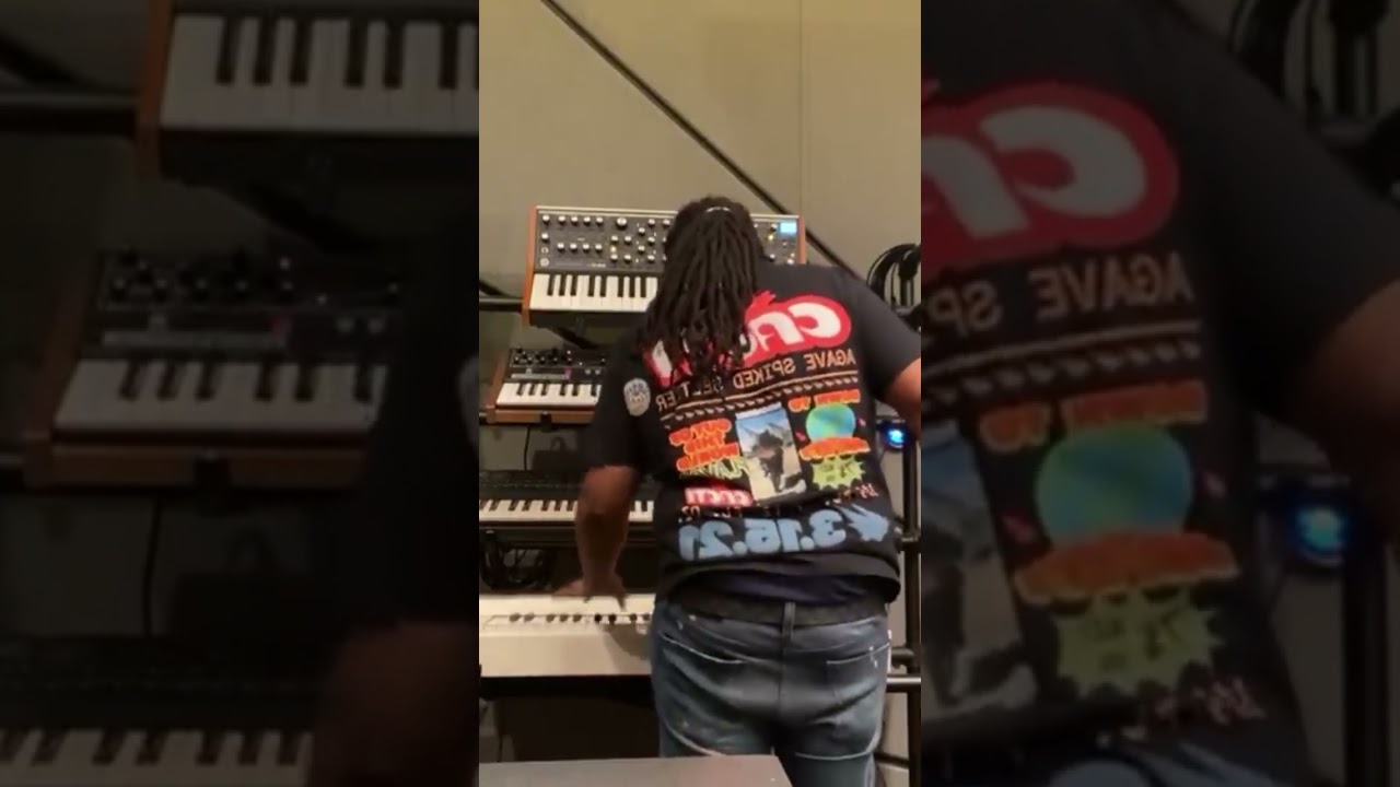 Chopsquad DJ cooking up for Kodak Black #beats #akai #producer #beatstore #producergrind #trapbeats