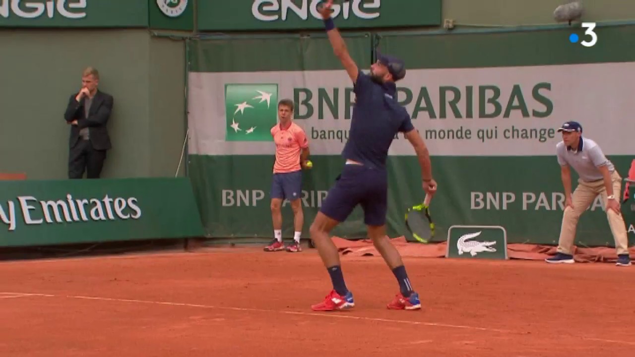 Roland-Garros : portrait d'un jeune ramasseur de balles, originaire d'Yvetot (Seine-Maritime)