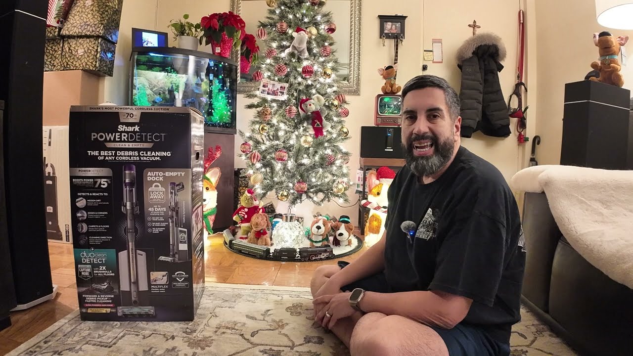 Shark power detect cordless vacuum with empty system 